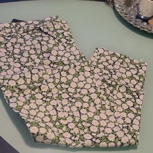 Jones New York Sport Green and White Floral Stretch Pants 10